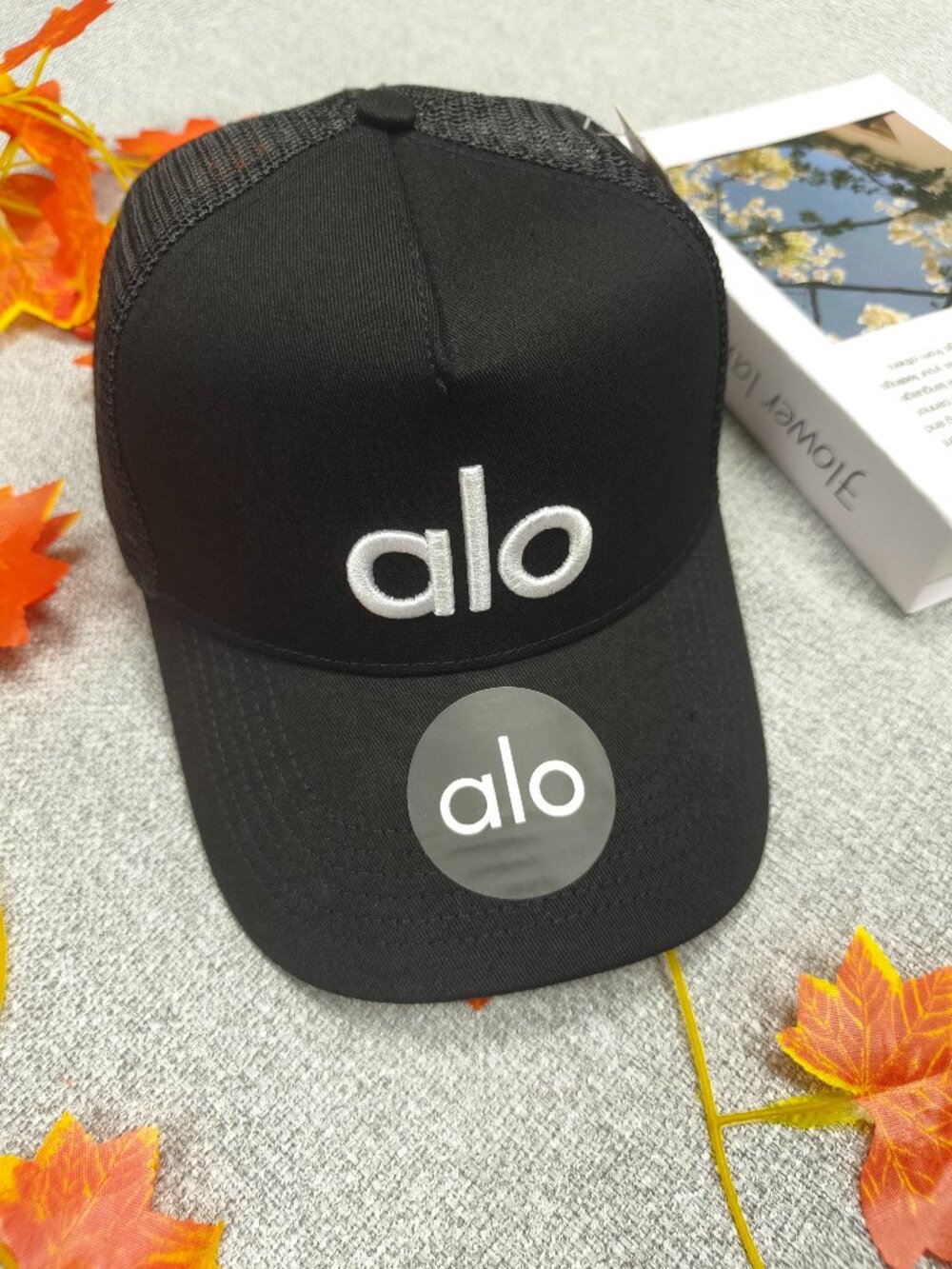 ALO Yoga District Trucker Adjustable Hat Black and White Embroidered Logo🎓🎾
